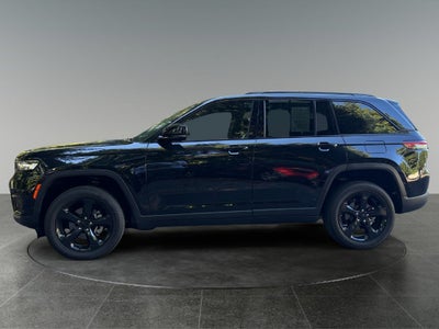 2023 Jeep Grand Cherokee Altitude 4x4
