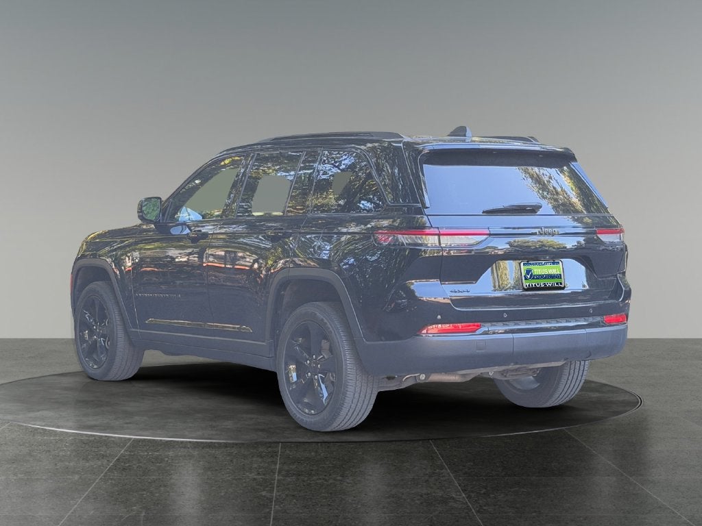 2023 Jeep Grand Cherokee Altitude 4x4
