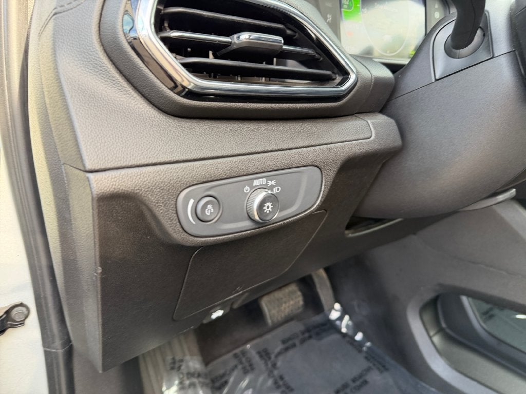 2022 Chevrolet Bolt EUV LT