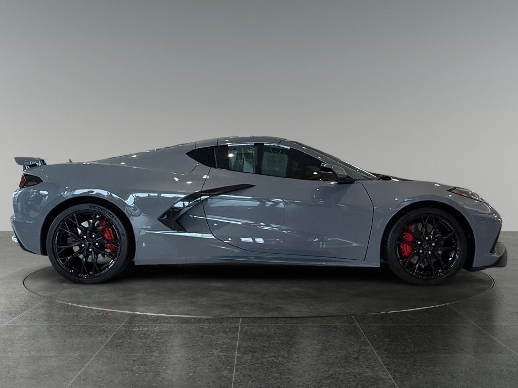 2025 Chevrolet Corvette Stingray 2LT