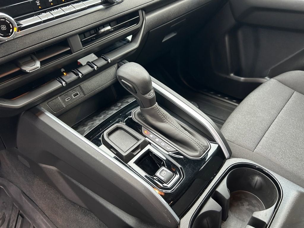 2025 Chevrolet Colorado WT/LT