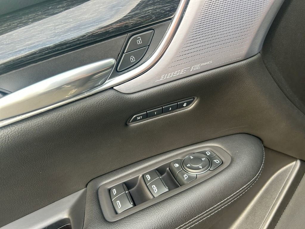 2020 Cadillac XT5 Premium Luxury