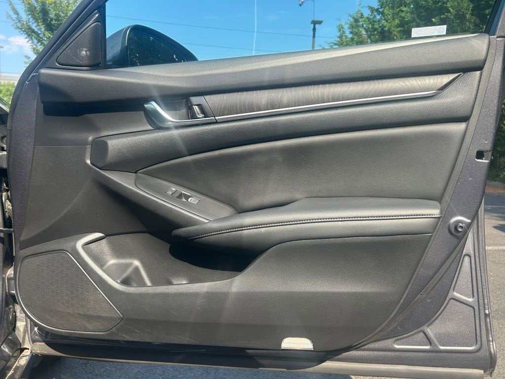 2019 Honda Accord Hybrid Touring