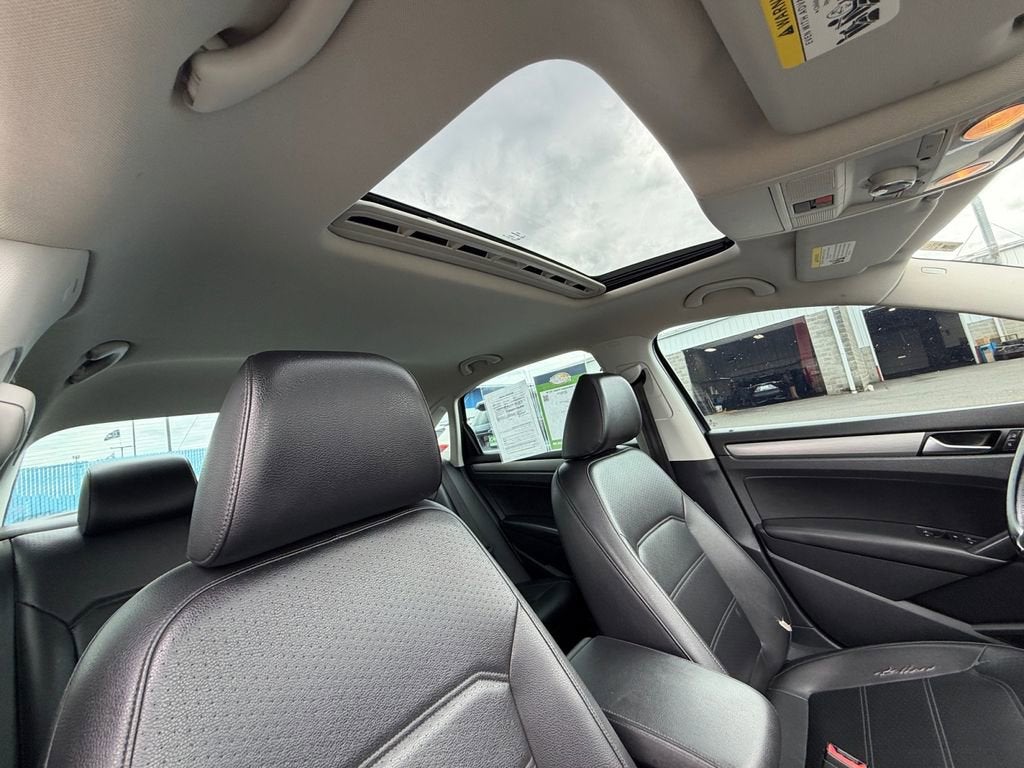 2015 Volkswagen Passat 2.0L TDI SE