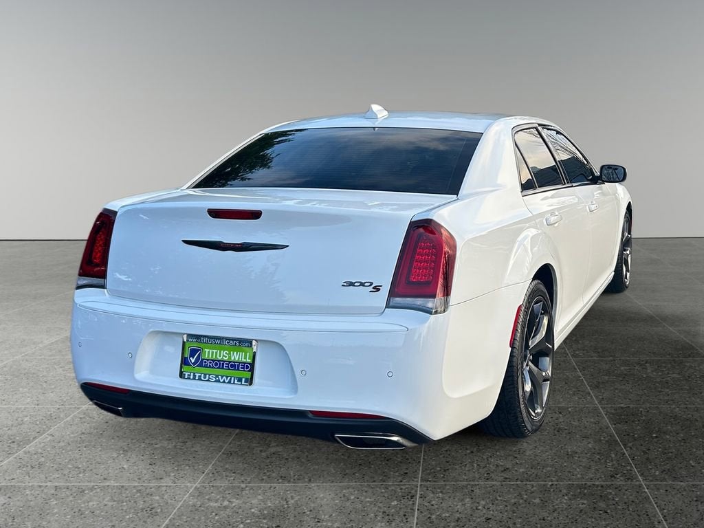 2022 Chrysler 300 300S