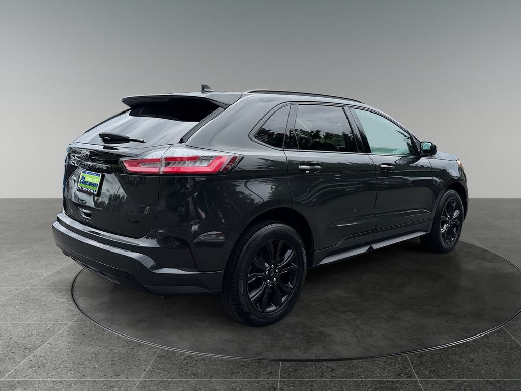 2024 Ford Edge SE