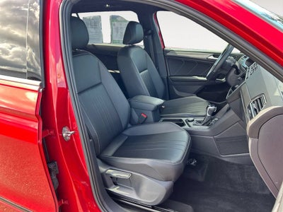2024 Volkswagen Tiguan SE R-Line Black