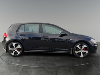 2015 Volkswagen Golf GTI 2.0T SE 4-Door