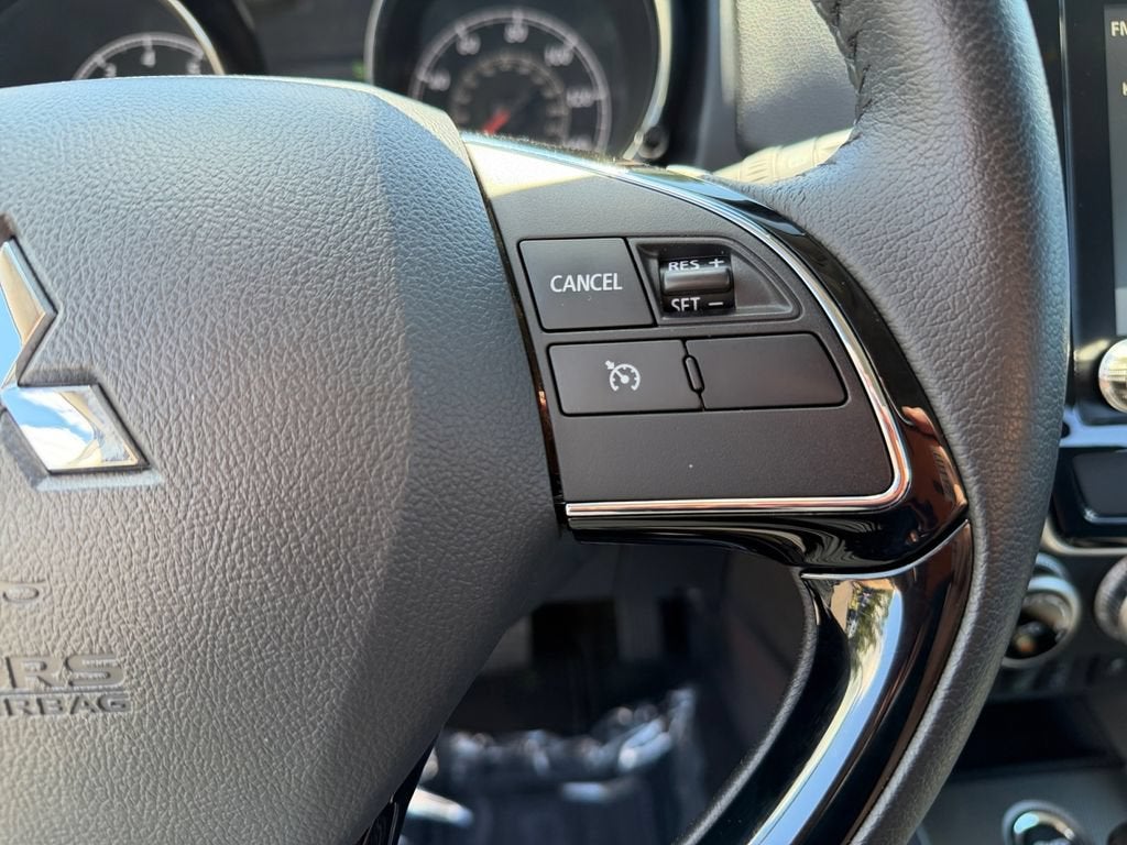 2025 Mitsubishi Outlander Sport S
