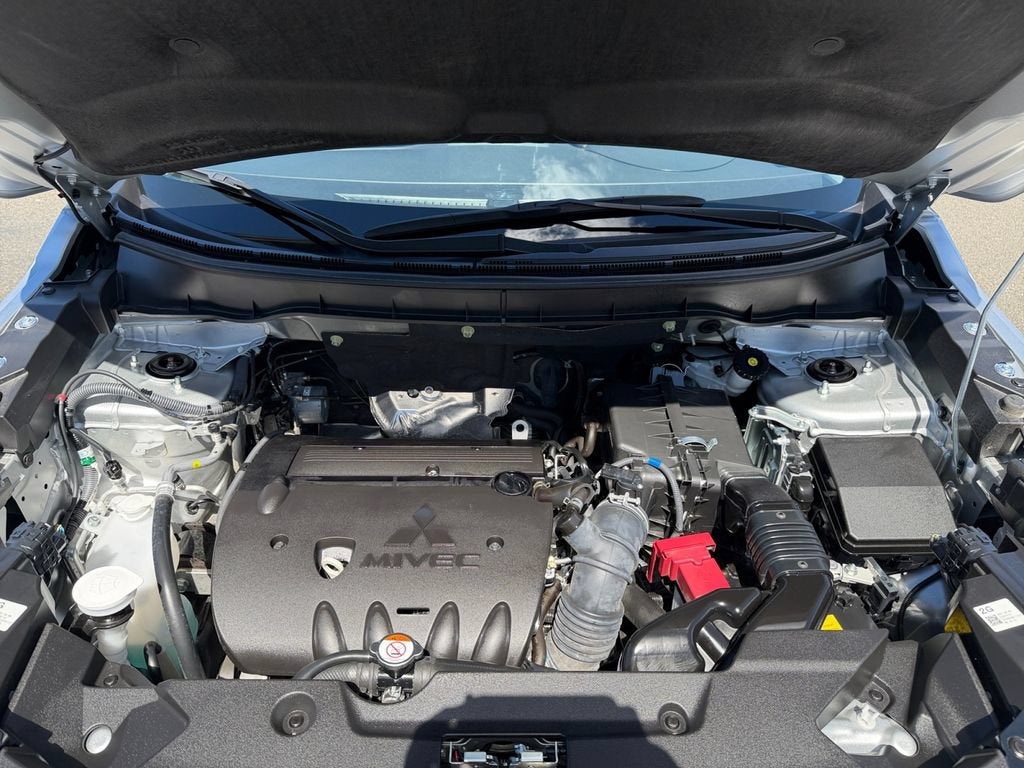2025 Mitsubishi Outlander Sport S