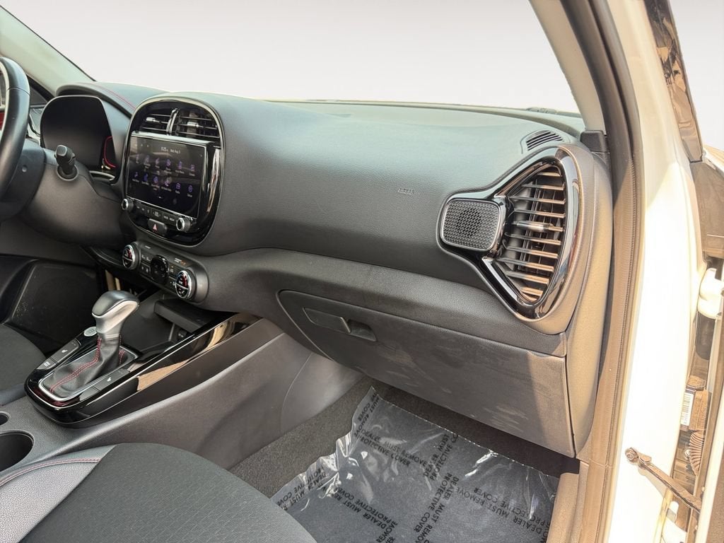 2023 Kia Soul GT-Line