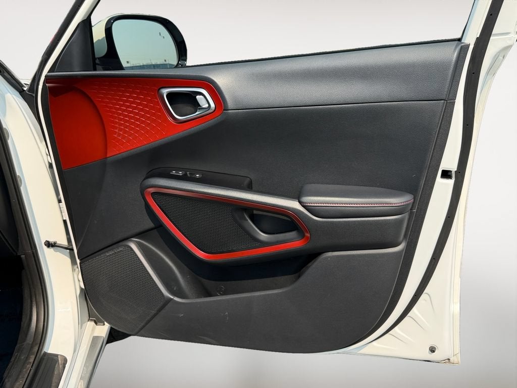 2023 Kia Soul GT-Line