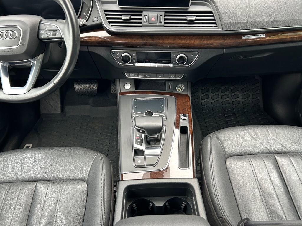 2020 Audi Q5 Premium Plus