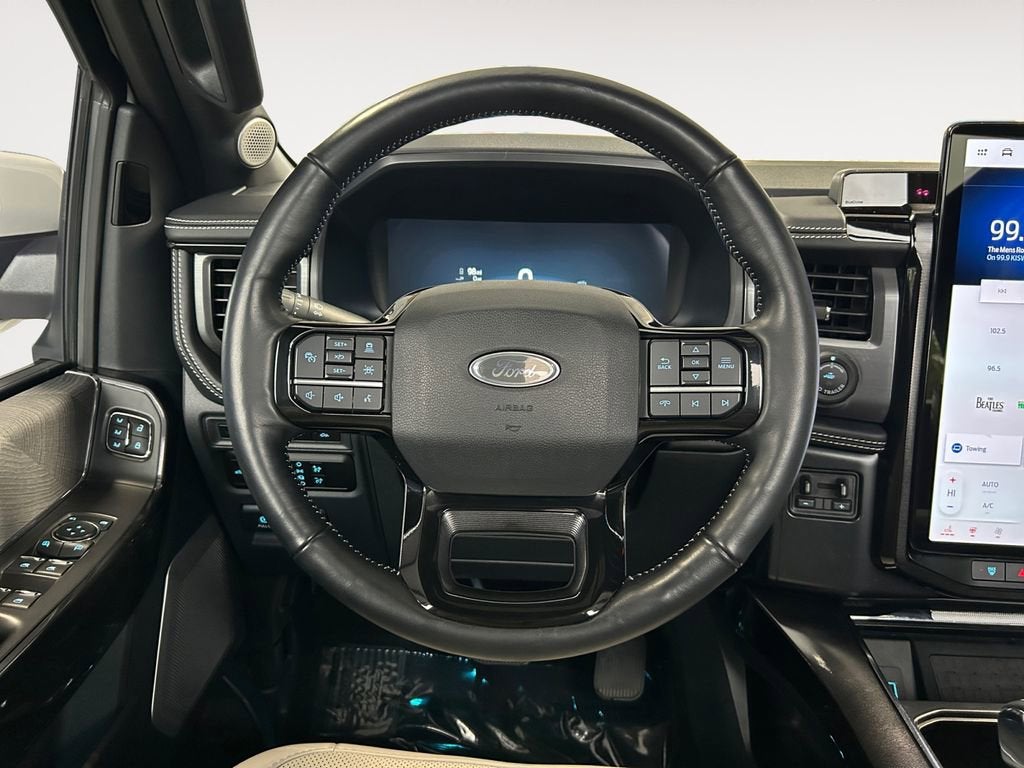 2023 Ford F-150 Lightning Pro