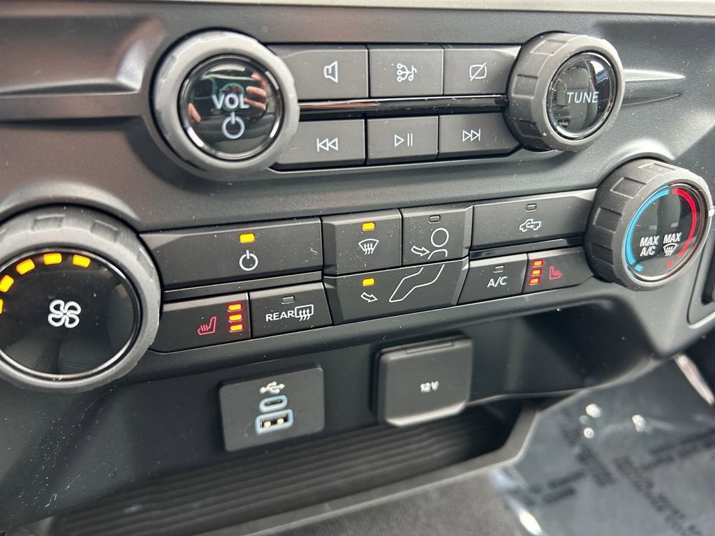 2024 Ford Super Duty F-350 SRW XL
