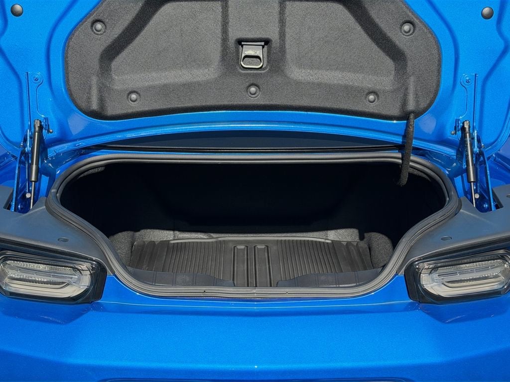 2024 Chevrolet Camaro 2LT