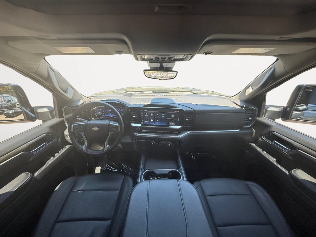 2025 Chevrolet Silverado 3500 HD LTZ