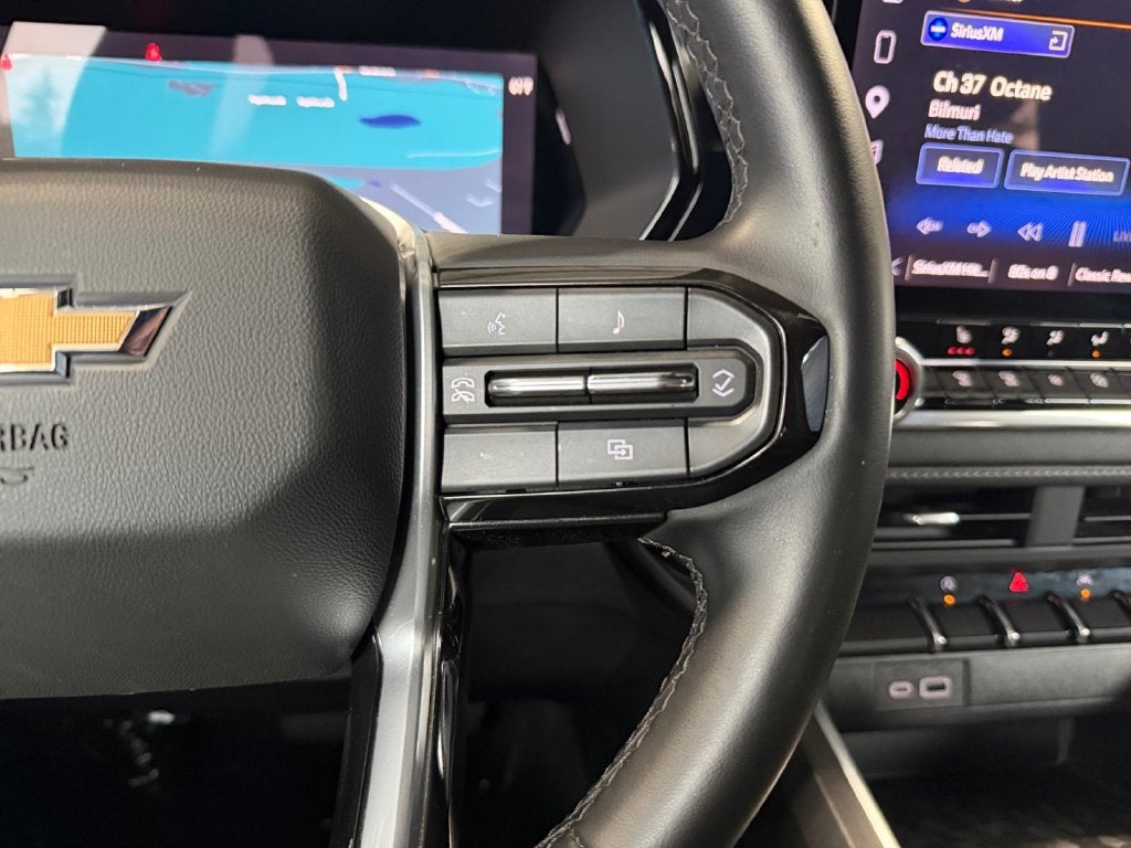 2025 Chevrolet Colorado WT/LT