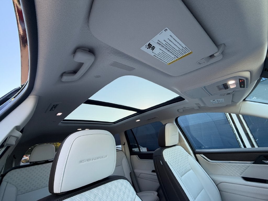 2025 GMC Acadia Denali