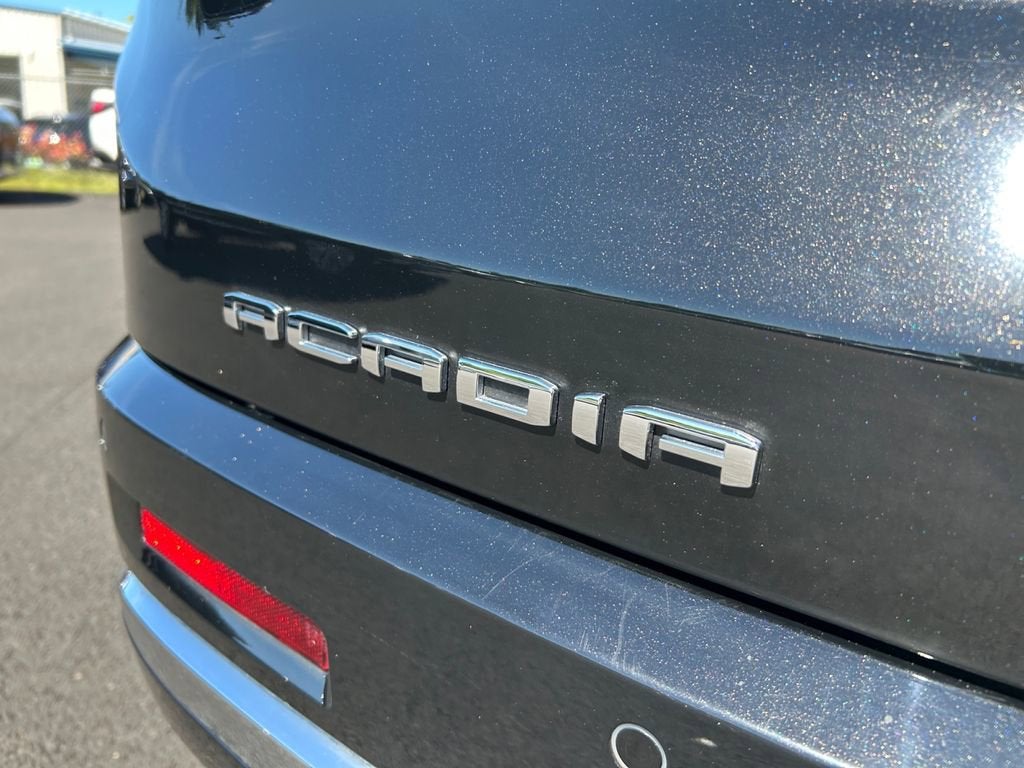 2022 GMC Acadia Denali