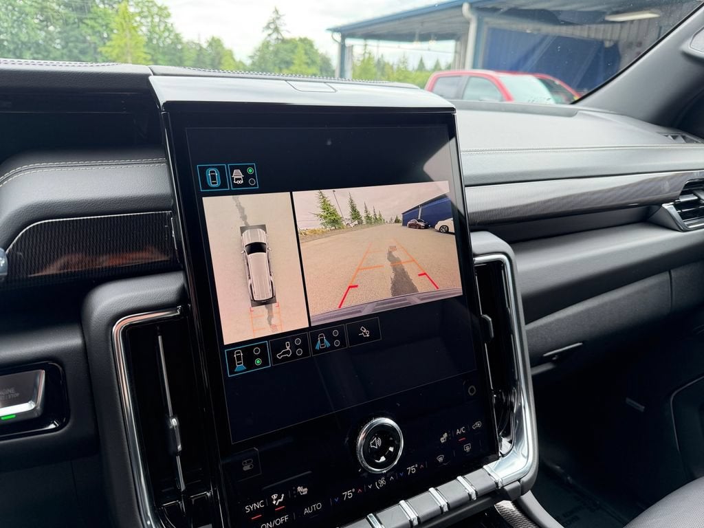 2025 GMC Yukon XL Elevation