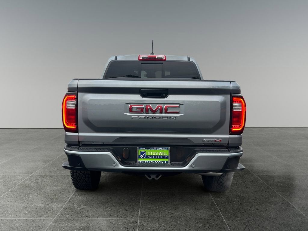 2024 GMC Canyon AT4