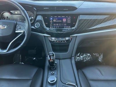 2025 Cadillac XT6 Premium Luxury