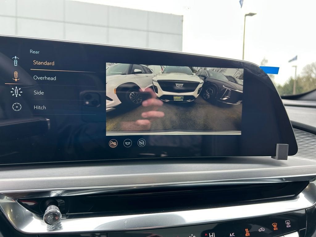 2025 Cadillac LYRIQ Sport 1