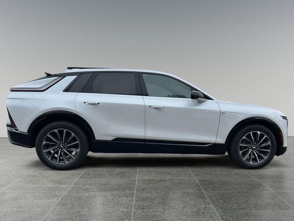 2025 Cadillac LYRIQ Sport 1