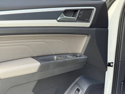 2023 Volkswagen Atlas Cross Sport 3.6L V6 SEL Premium R-Line