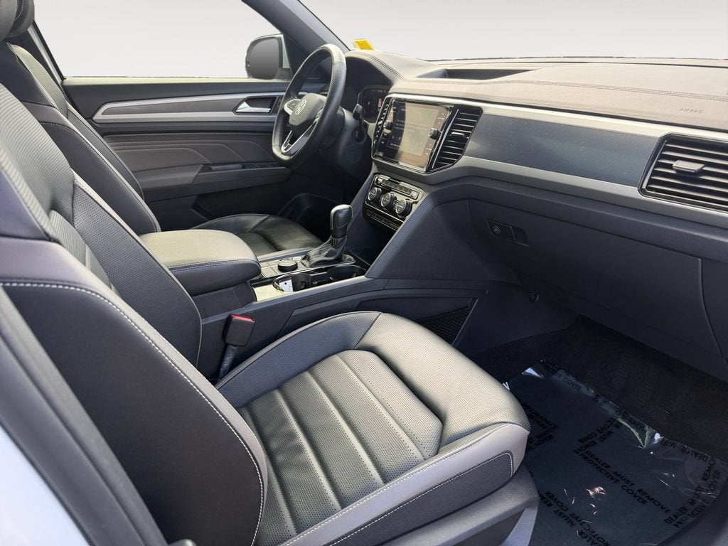 2023 Volkswagen Atlas Cross Sport 3.6L V6 SEL Premium R-Line
