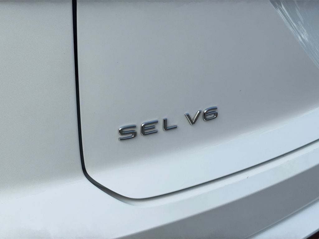 2023 Volkswagen Atlas Cross Sport 3.6L V6 SEL Premium R-Line