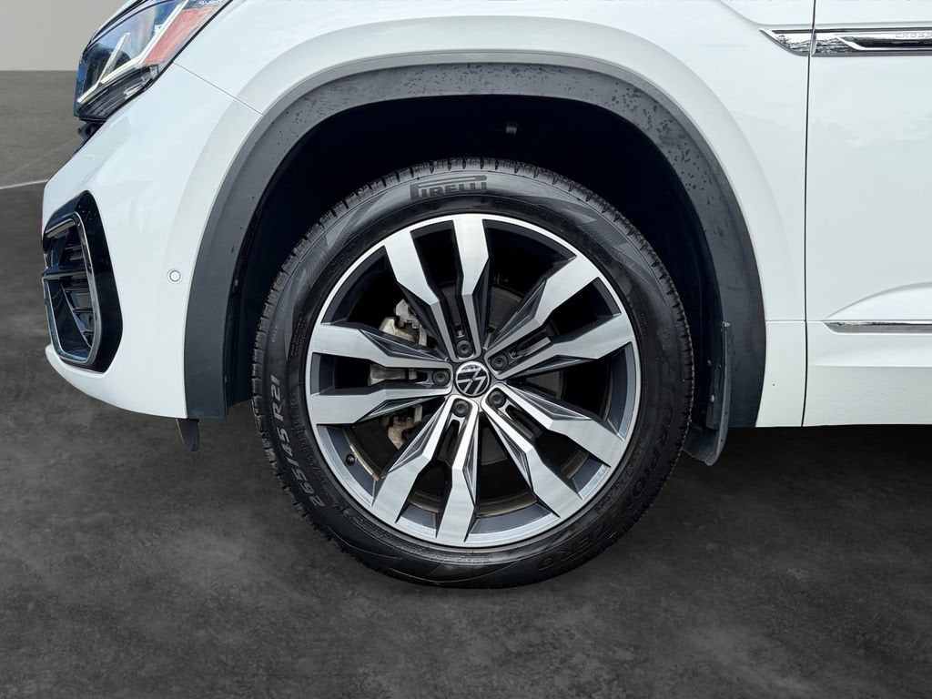 2023 Volkswagen Atlas Cross Sport 3.6L V6 SEL Premium R-Line