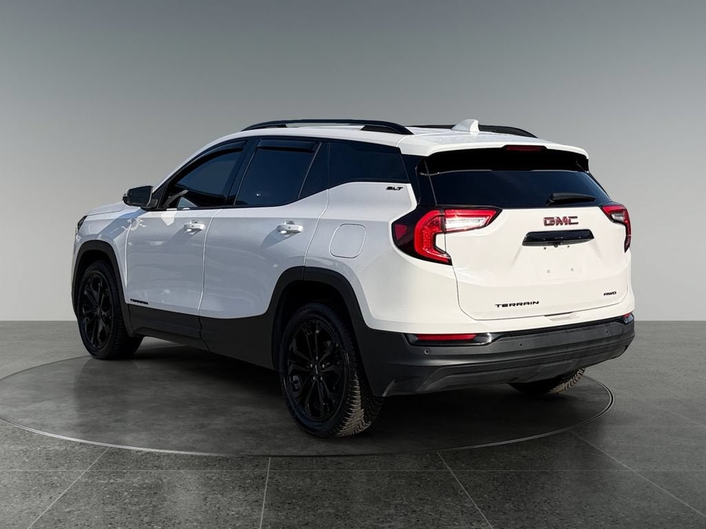 2022 GMC Terrain SLT