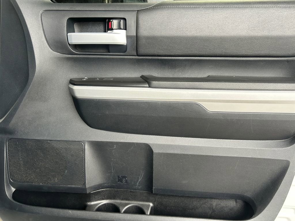 2018 Toyota Tundra 4WD SR5