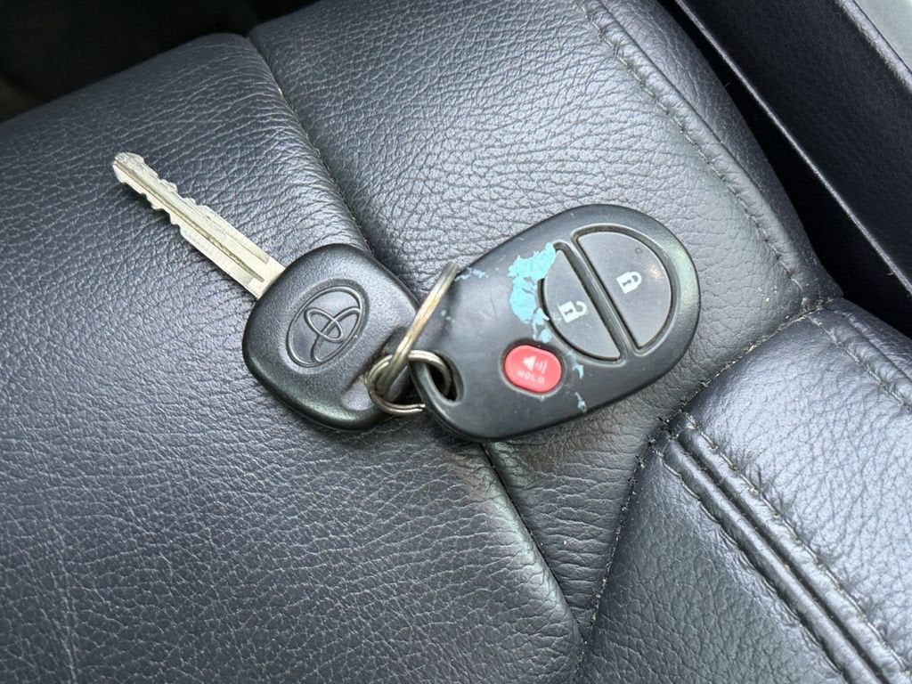 2017 Toyota Tundra Limited 5.7L V8