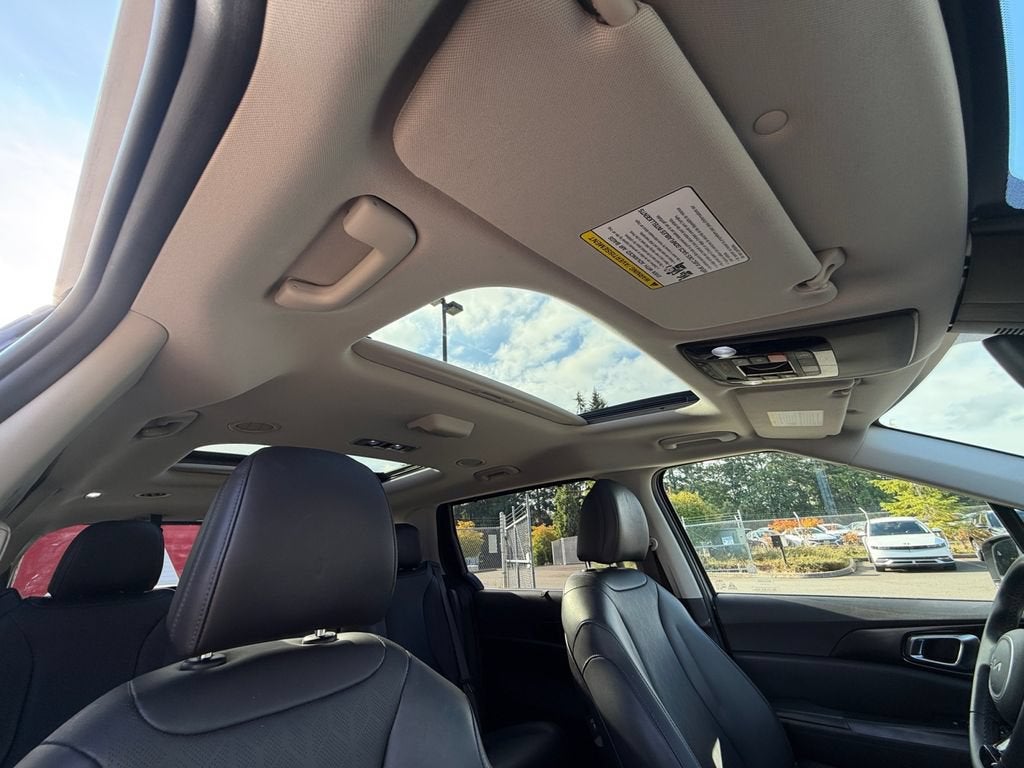 2025 Kia Carnival MPV Hybrid SX
