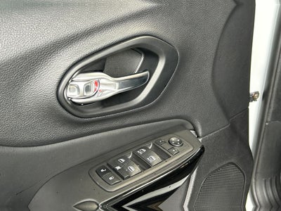 2023 Jeep Cherokee Altitude