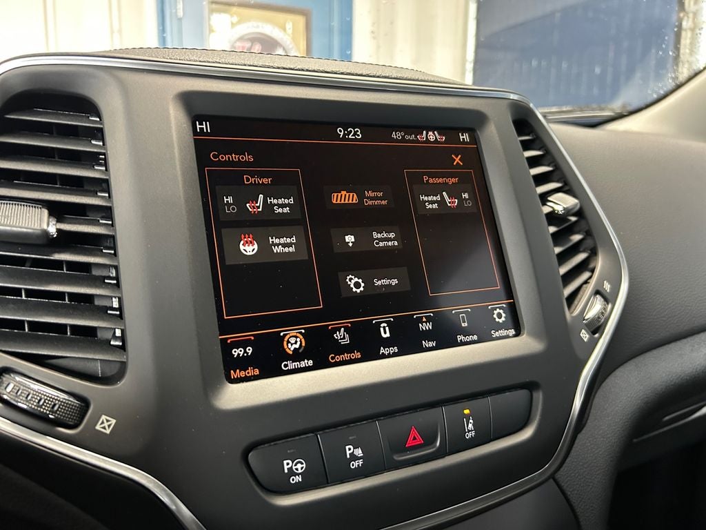 2023 Jeep Cherokee Altitude