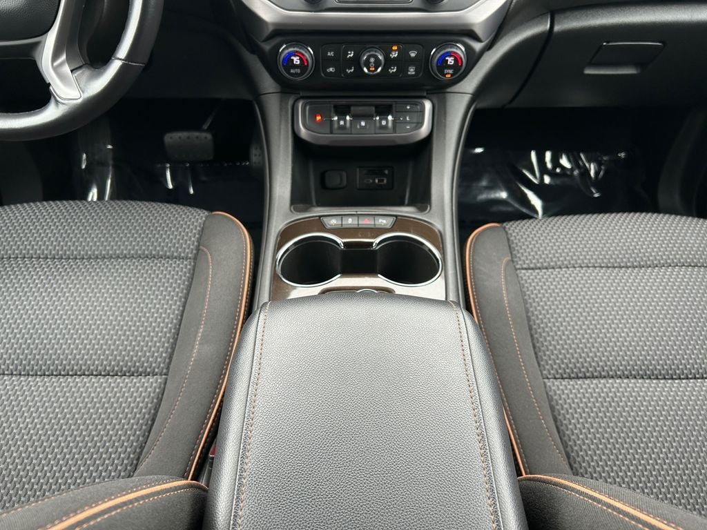 2020 GMC Acadia AT4