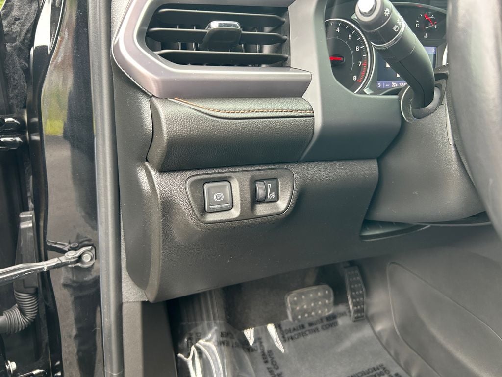 2020 GMC Acadia AT4
