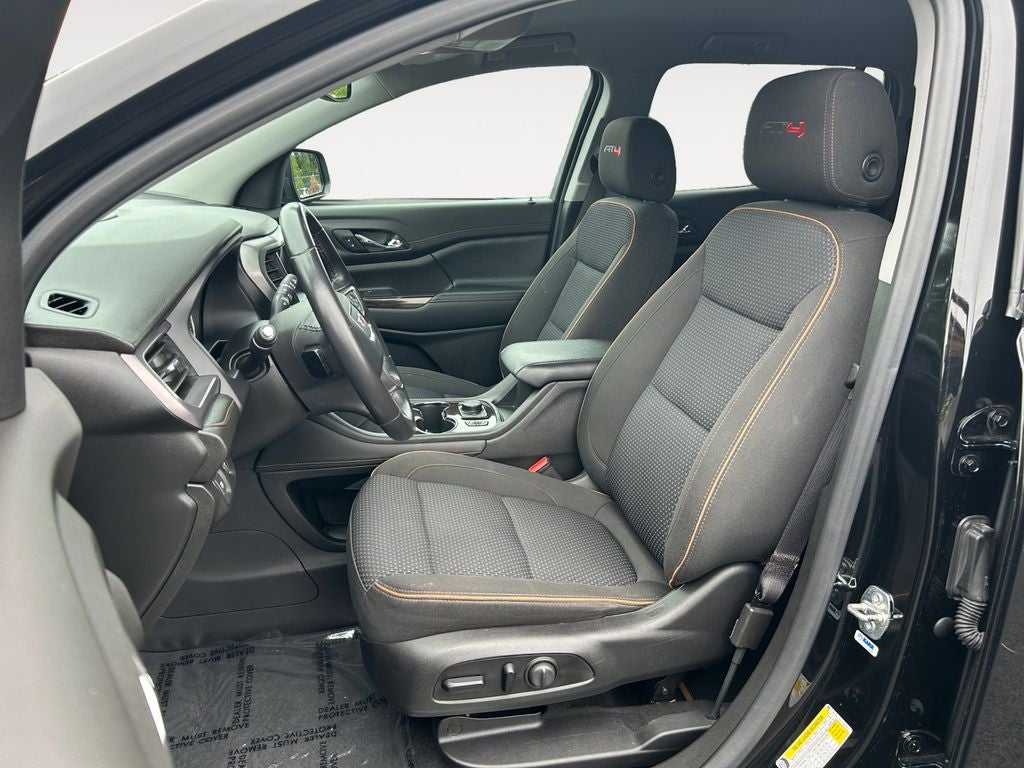 2020 GMC Acadia AT4