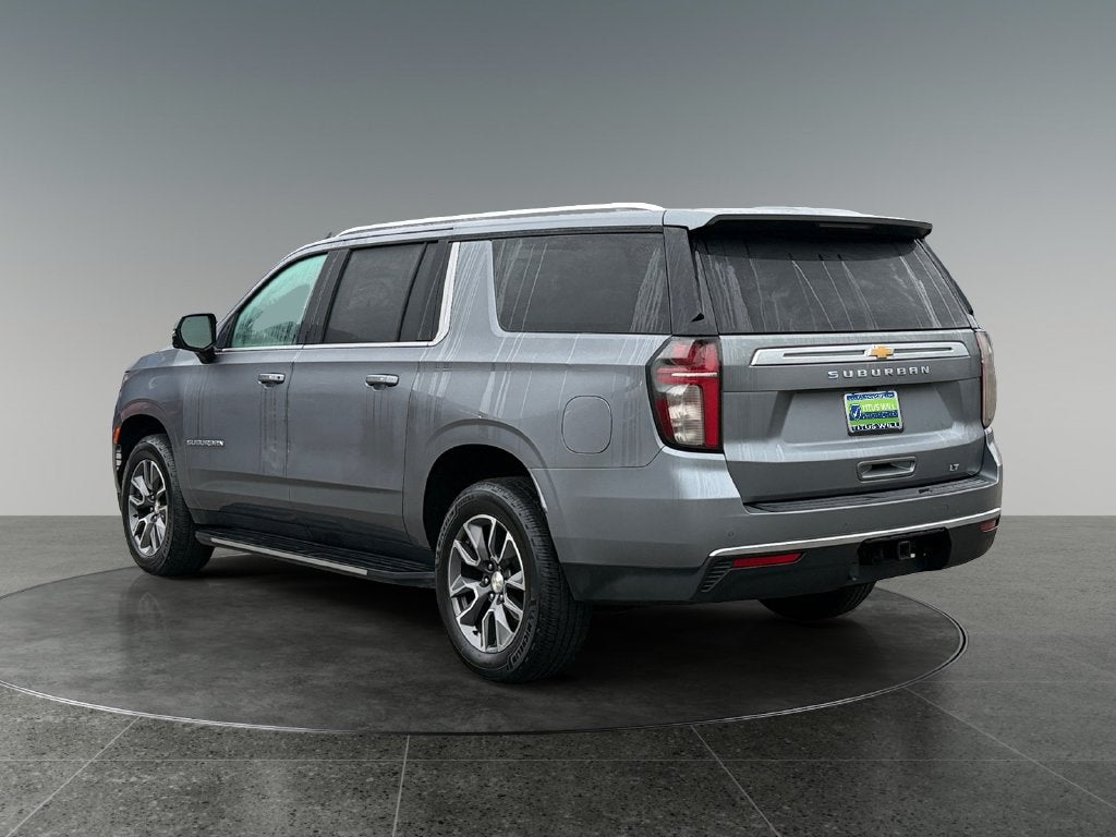 2021 Chevrolet Suburban LT