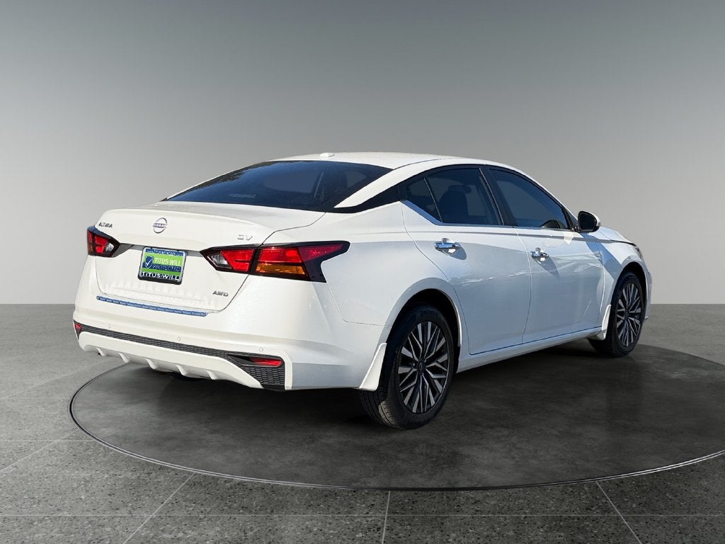 2023 Nissan Altima 2.5 SV
