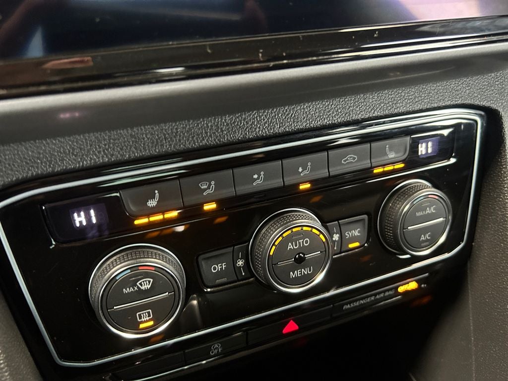 2020 Volkswagen Atlas Cross Sport 2.0T SEL 4Motion