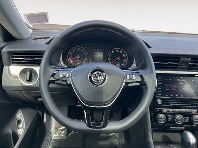 2021 Volkswagen Passat 2.0T SE