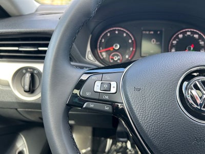 2021 Volkswagen Passat 2.0T SE