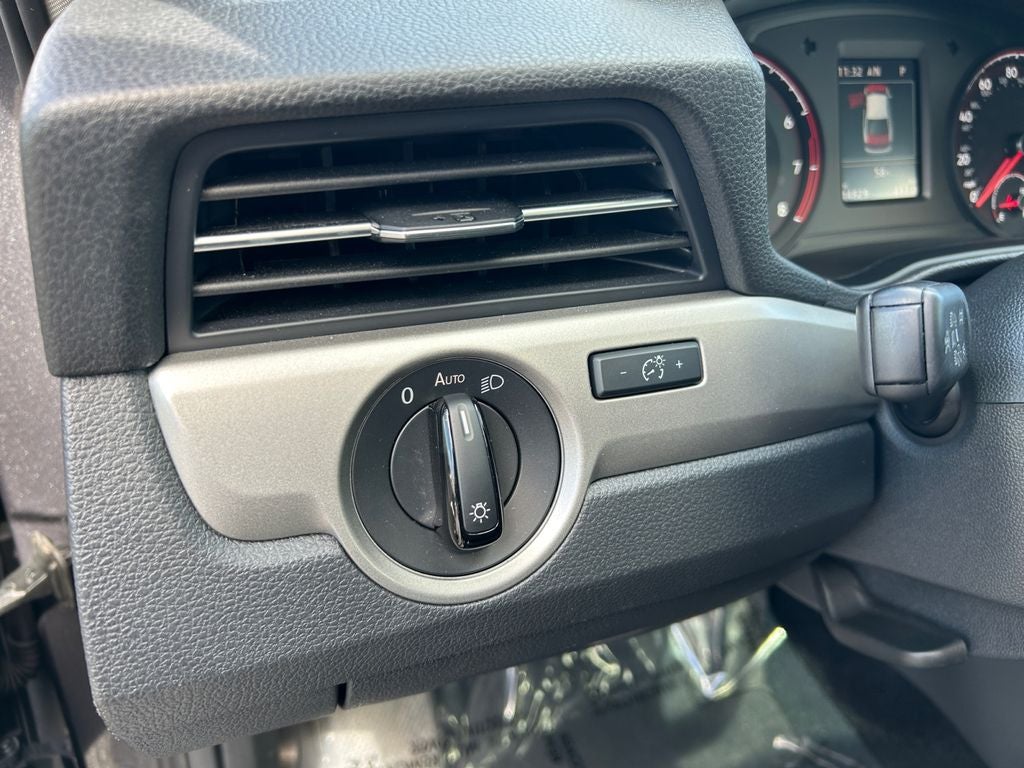 2021 Volkswagen Passat 2.0T SE