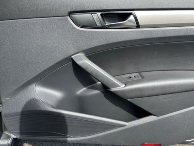 2021 Volkswagen Passat 2.0T SE