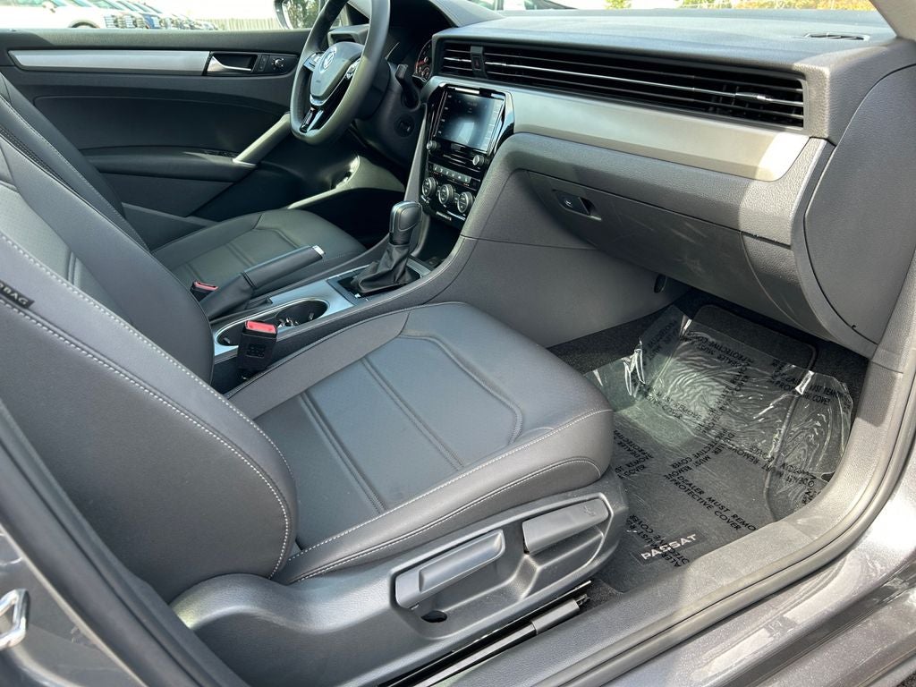 2021 Volkswagen Passat 2.0T SE